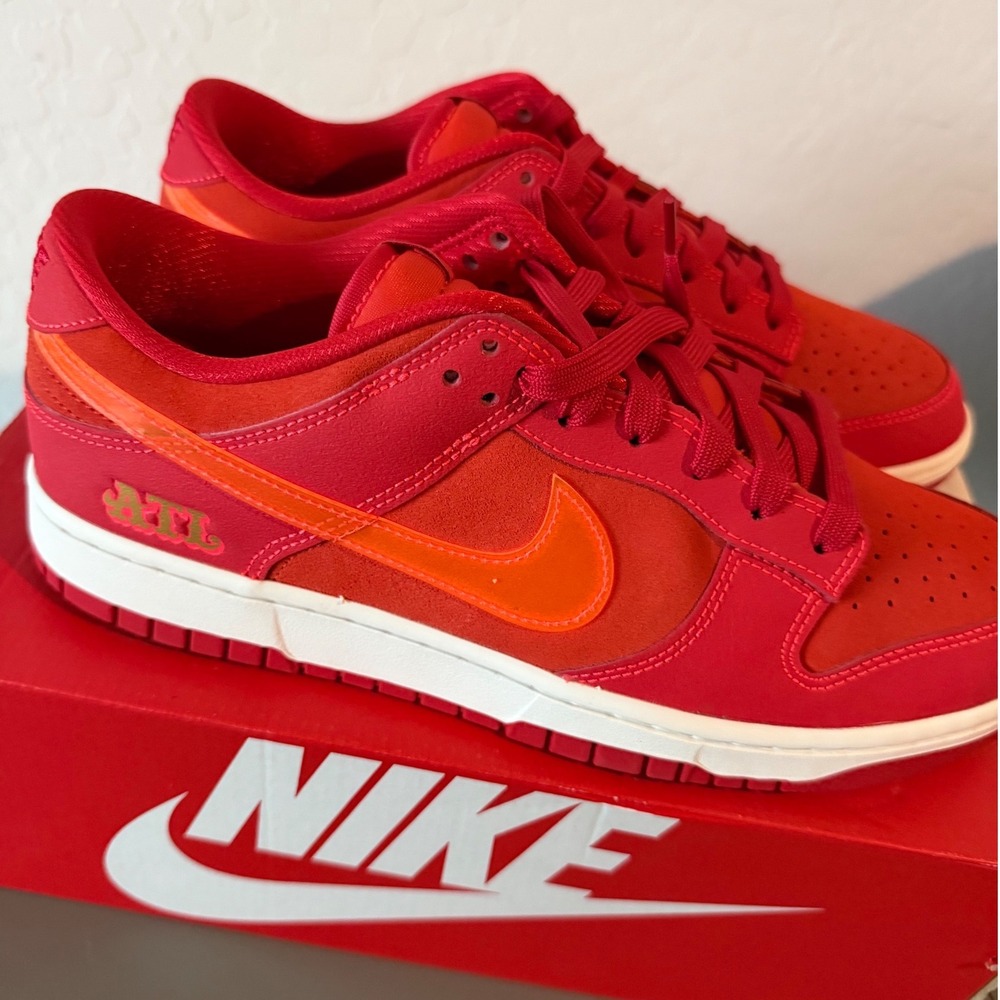 Nike Dunk Low ATL University Red Bright Crimson Mens 10.5 Womens 12 FD0724-657‎